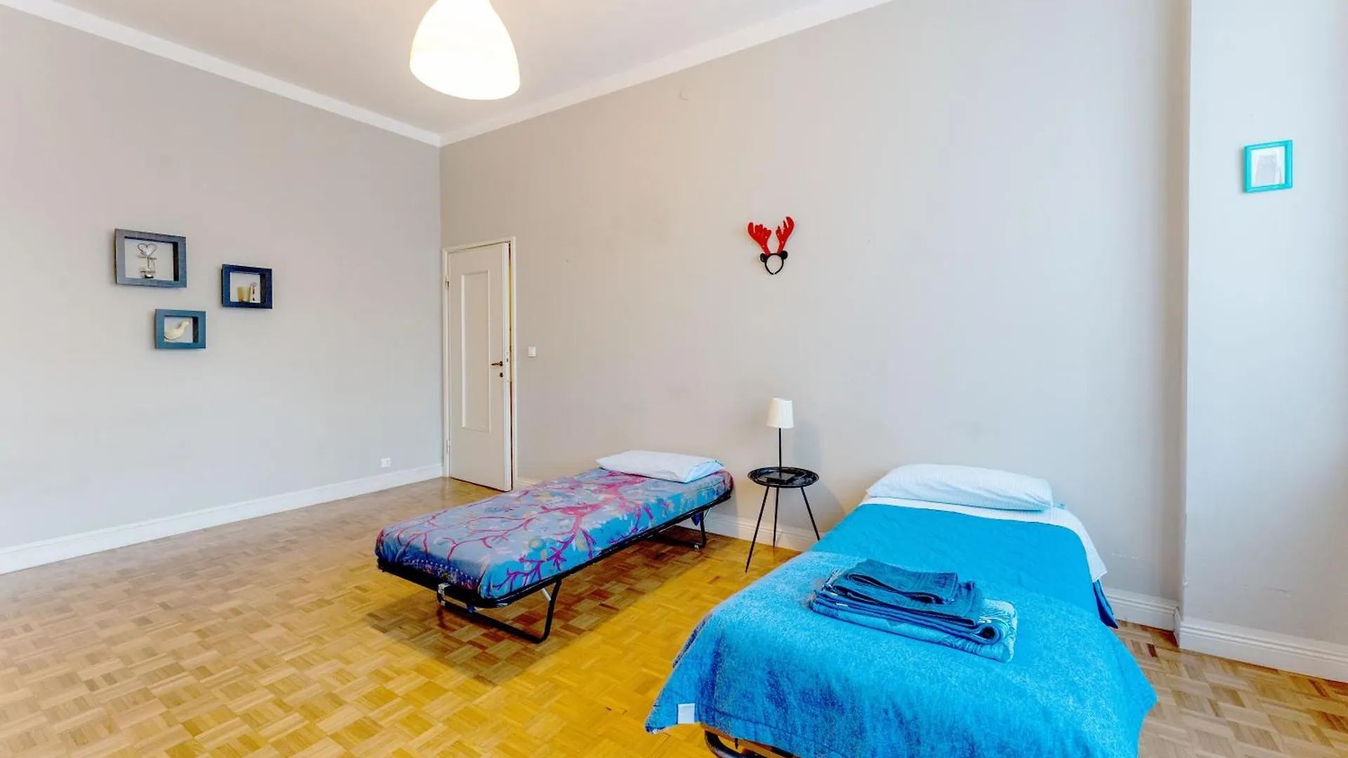 Apartment In Isola Garibaldi Milan