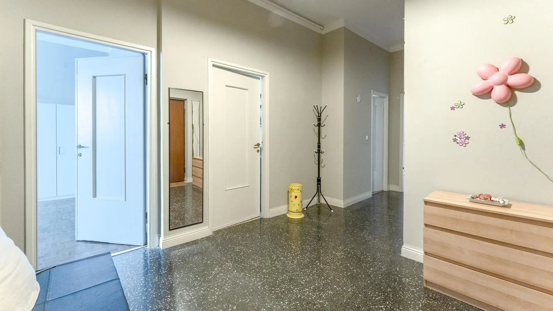 Apartment In Isola Garibaldi Milan Italy